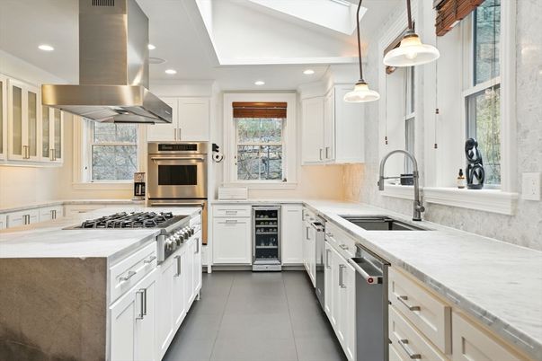 Interior, Kitchen, Pendant Lights, Recessed Lighting, Stainless Steel Appliances