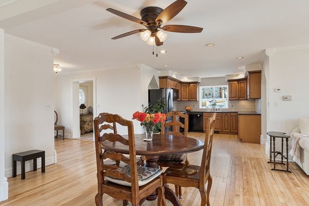 Dining room, Interior, Kitchen, Recessed Lighting, Wood Texture Flooring