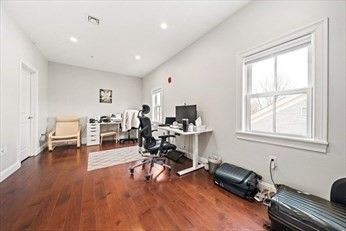 Home Office, Interior, Recessed Lighting, Wood Texture Flooring
