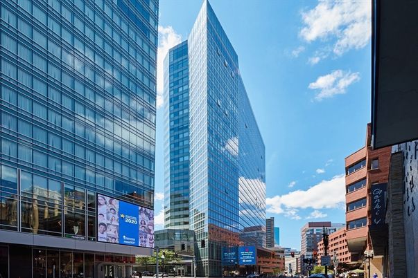 Exterior, Facade, Highrise