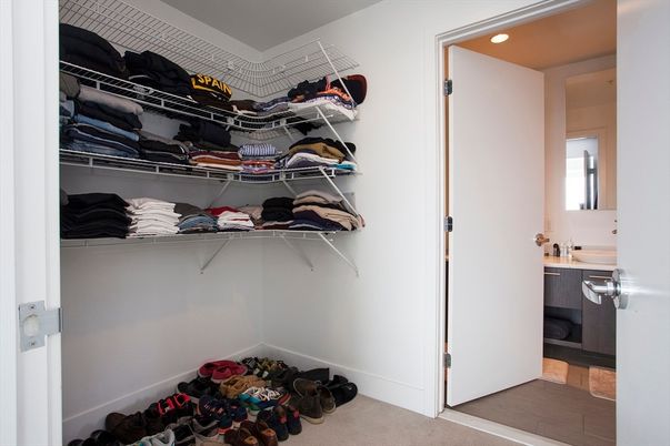 Bathroom, Interior, Recessed Lighting, Walk-in Closets