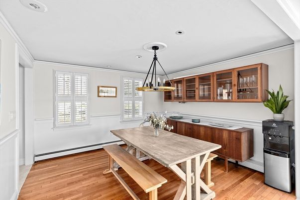 Dining room, Interior, Pendant Lights, Recessed Lighting, Wood Texture Flooring