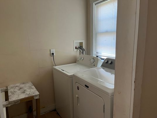 Interior, Washer
