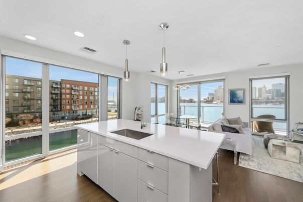 Interior, Kitchen, Living room, Pendant Lights, Recessed Lighting, Water, Wood Texture Flooring