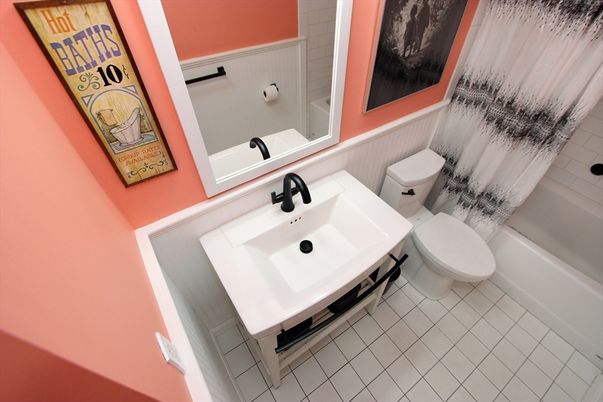 Bathroom, Interior