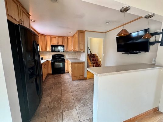 Interior, Kitchen, Pendant Lights, Recessed Lighting
