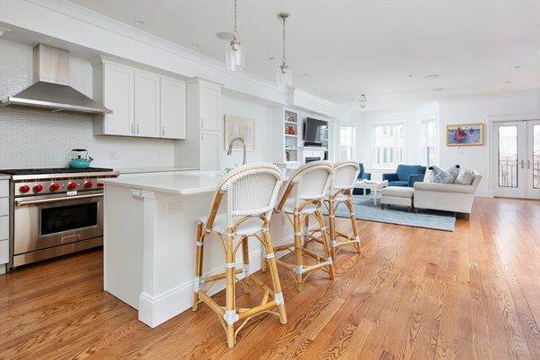 Interior, Kitchen, Living room, Pendant Lights, Recessed Lighting, Stainless Steel Appliances, Wood Texture Flooring