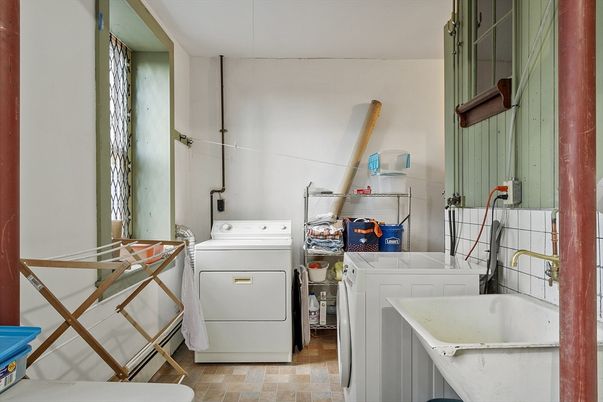 Interior, Utility Closets, Washer
