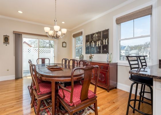 Chandelier, Dining room, Interior, Recessed Lighting, Wood Texture Flooring