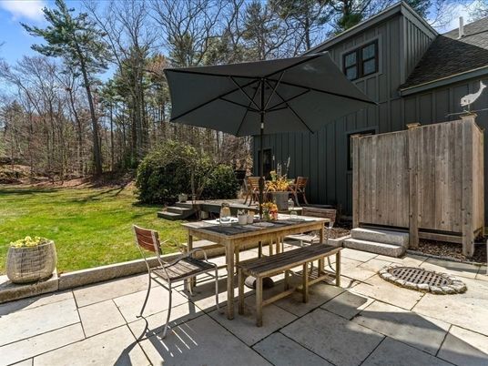 Exterior, Hot Tub