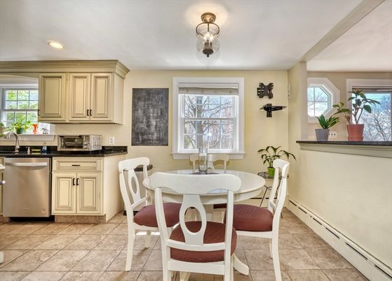 Dining room, Interior, Kitchen, Recessed Lighting