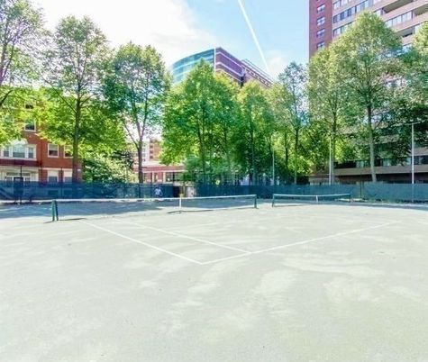 Exterior, Tennis Courts