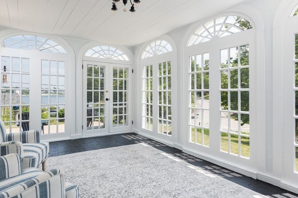 Interior, Sun Room, Water, Wood Texture Flooring