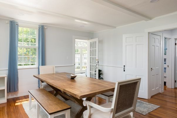 Dining room, Interior, Recessed Lighting, Wood Texture Flooring