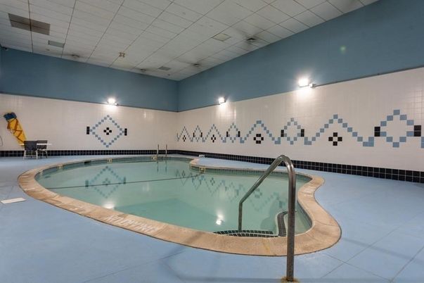 Interior, Pool