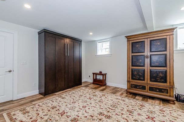 Interior, Recessed Lighting, Wood Texture Flooring