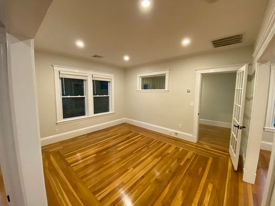 Empty room, Interior, Recessed Lighting, Wood Texture Flooring