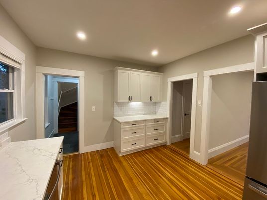 Interior, Kitchen, Recessed Lighting, Wood Texture Flooring