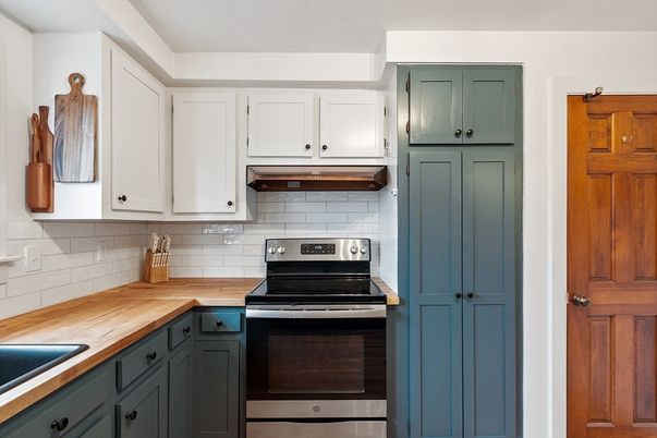 Interior, Kitchen, Stainless Steel Appliances