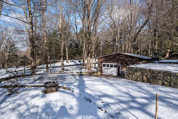 Backyard, Detached Garage, Exterior