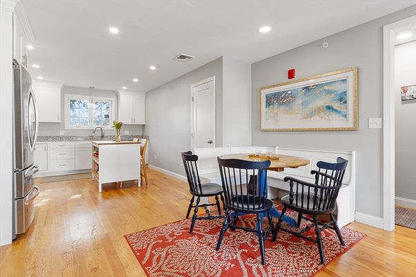Dining room, Interior, Kitchen, Pendant Lights, Recessed Lighting, Wood Texture Flooring