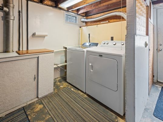 Interior, Utility Closets, Washer