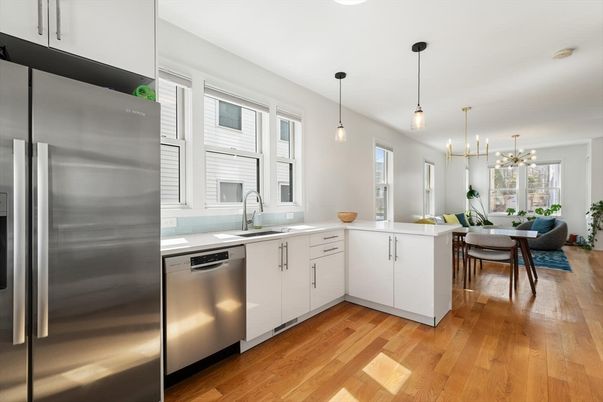 Dining room, Interior, Kitchen, Pendant Lights, Stainless Steel Appliances, Wood Texture Flooring