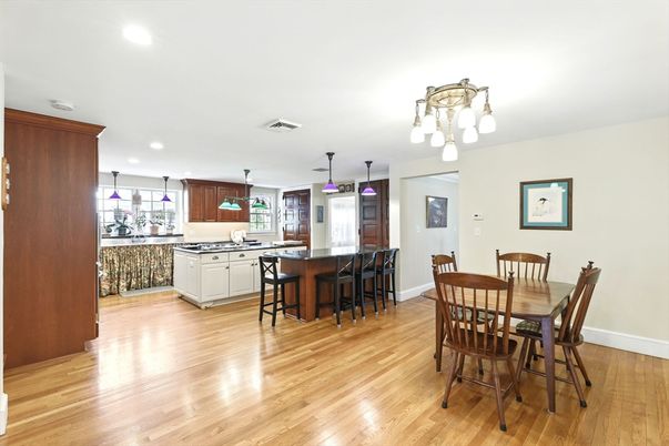Dining room, Interior, Kitchen, Pendant Lights, Recessed Lighting, Wood Texture Flooring