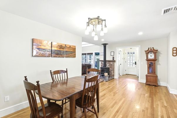Dining room, Fireplace, Interior, Recessed Lighting, Wood Texture Flooring