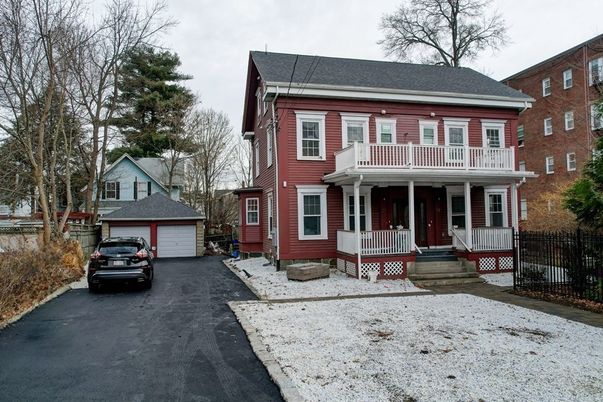 Detached Garage, Exterior, Facade, American Foursquare