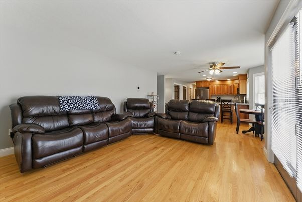 Interior, Kitchen, Living room, Recessed Lighting, Wood Texture Flooring