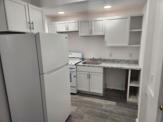 Interior, Kitchen, Recessed Lighting, Wood Texture Flooring