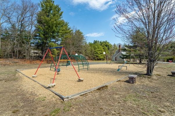 Backyard, Exterior, Playground