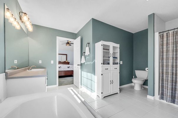 Bathroom, Interior