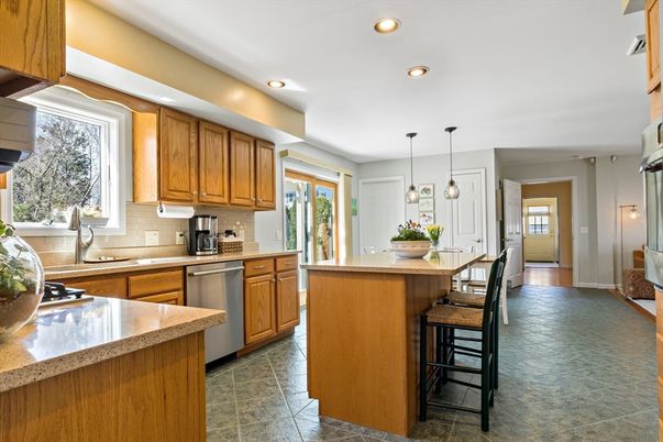 Interior, Kitchen, Pendant Lights, Recessed Lighting, Stainless Steel Appliances