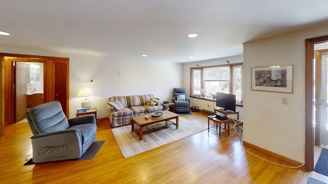 Interior, Living room, Recessed Lighting, Wood Texture Flooring