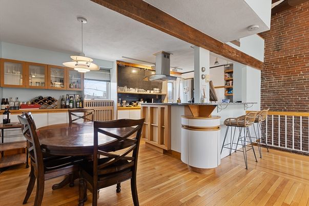 Dining room, Interior, Kitchen, Pendant Lights, Stone Walls, Wood Texture Flooring