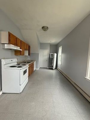 Interior, Kitchen, Recessed Lighting, Washer