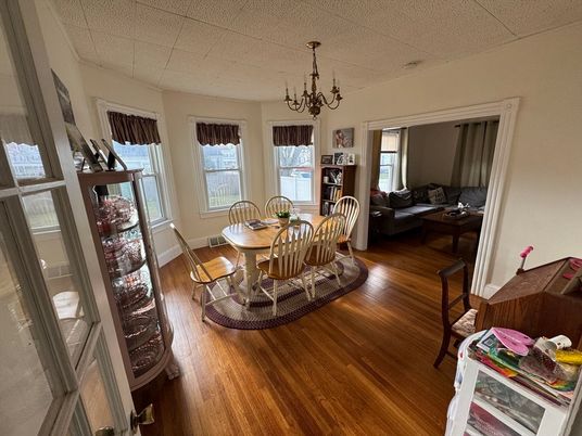 Chandelier, Dining room, Interior, Living room, Wood Texture Flooring