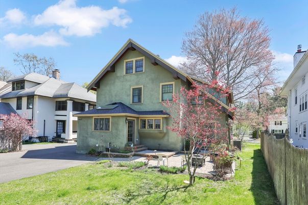Backyard, Exterior, Facade, American Craftsman