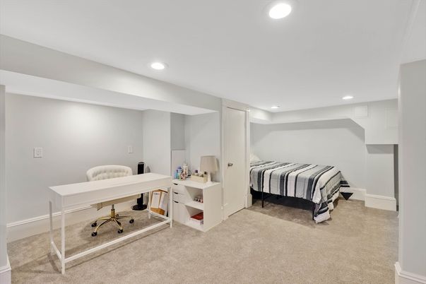 Bedroom, Home Office, Interior, Recessed Lighting