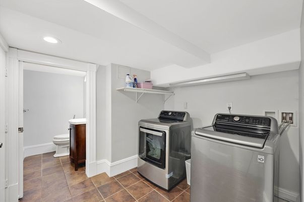 Interior, Recessed Lighting, Washer