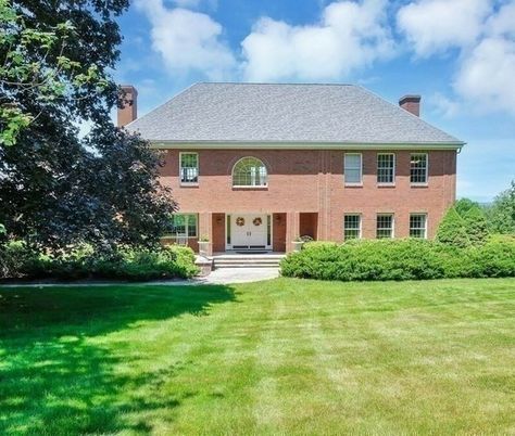 Backyard, Exterior, Facade, Brick Facade, Georgian