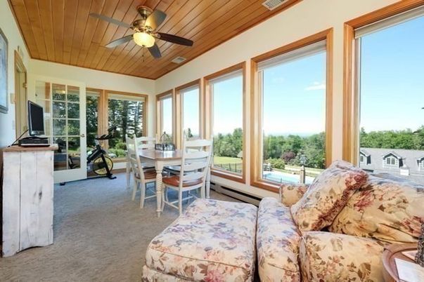 Dining room, Interior, Wooden Ceilings