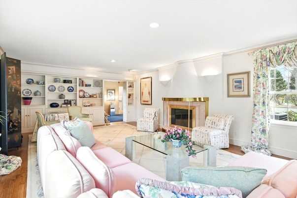 Fireplace, Interior, Living room, Recessed Lighting