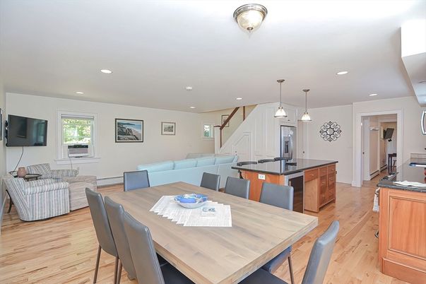 Interior, Kitchen, Living room, Pendant Lights, Recessed Lighting, Wood Texture Flooring