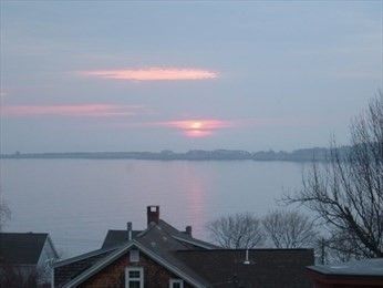 Exterior, Lake