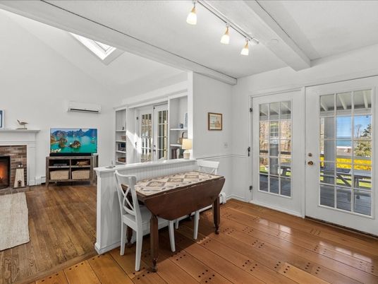 Dining room, Fireplace, Interior, Wood Texture Flooring