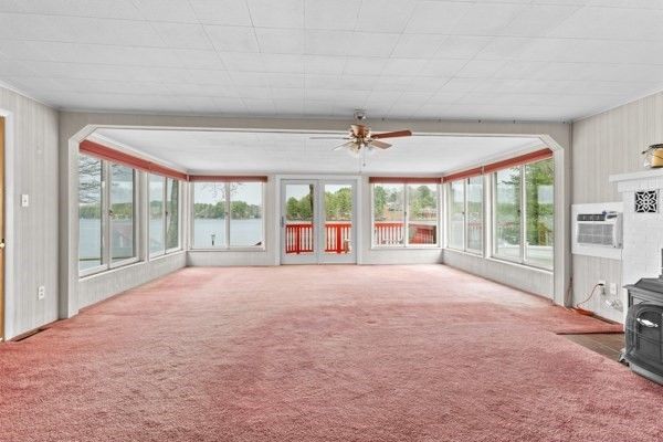 Empty room, Fireplace, Interior