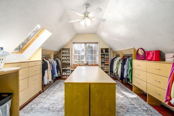 Interior, Walk-in Closets